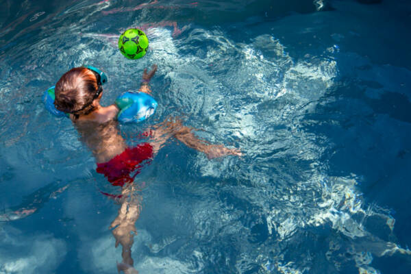 série piscine