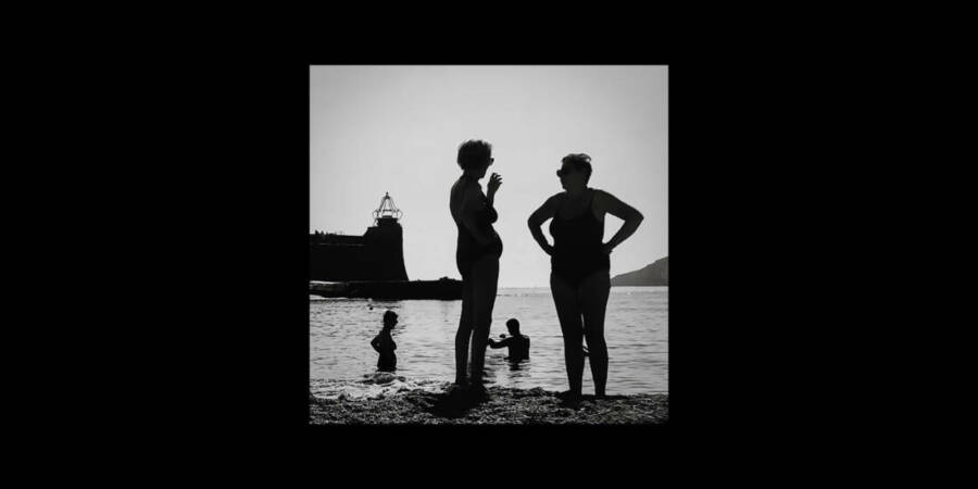 serie-grandes-vacance-habillage-4